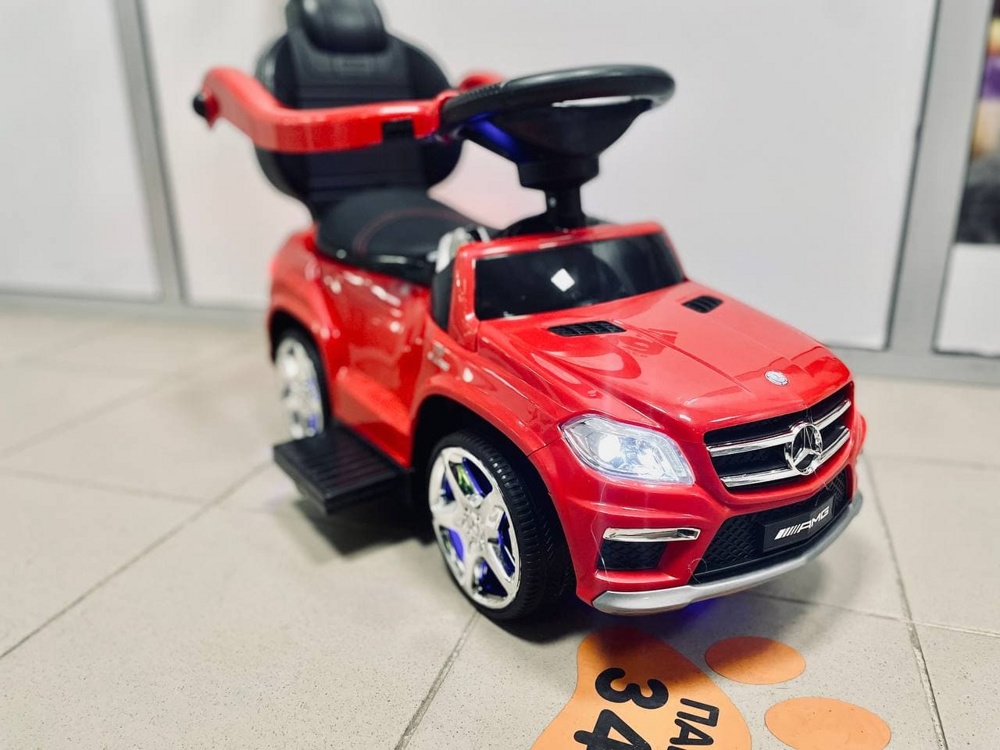 Детская машинка Каталка-качалка, толокар на аккумуляторе RiverToys Mercedes-Benz GL63 A888AA-H (красный/черный) Лицензия
