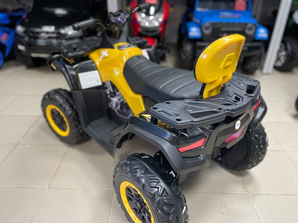 Детский электроквадроцикл RiverToys T001TT 4WD (желтый) - фото3