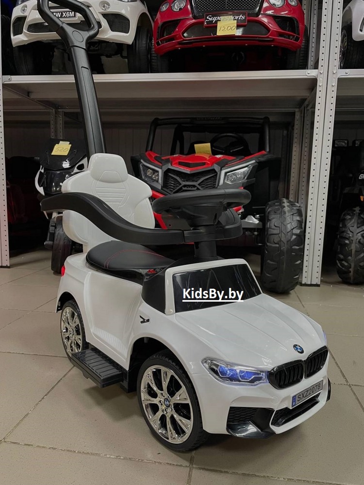 Детская машинка-каталка RiverToys BMW M5 A999MP-H (белый) Лицензия с качалкой