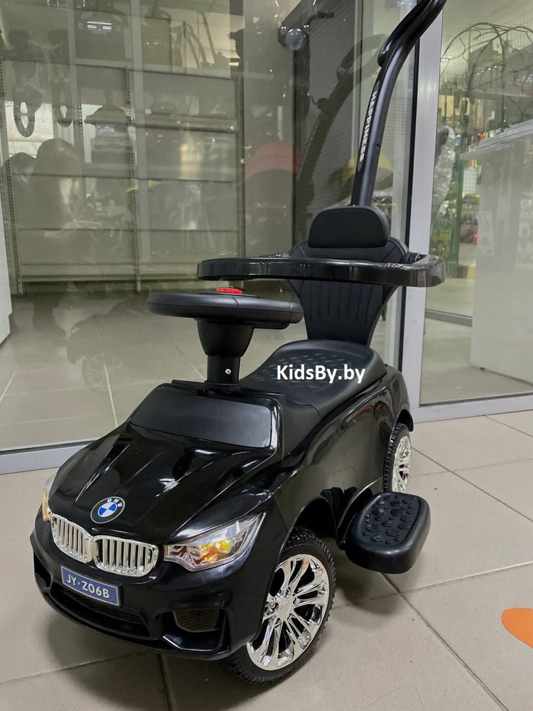 Детская машинка-каталка, толокар RiverToys BMW JY-Z06B (черный) с ручкой-управляшкой - фото2