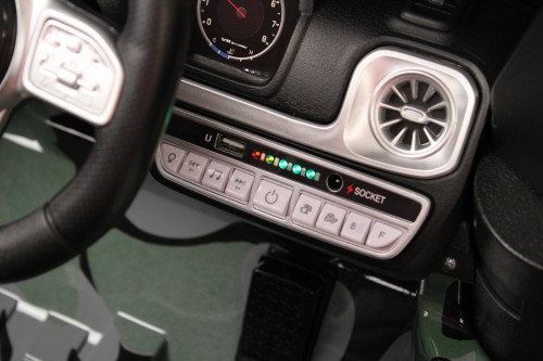 Детский электромобиль RiverToys Mercedes-Benz G63 T999TT (вишневый) глянец (автокраска) лицензия - фото6