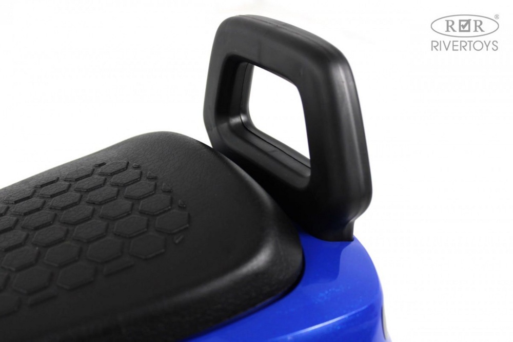 Детский толокар RiverToys Z004ZZ-M (розовый) - фото6