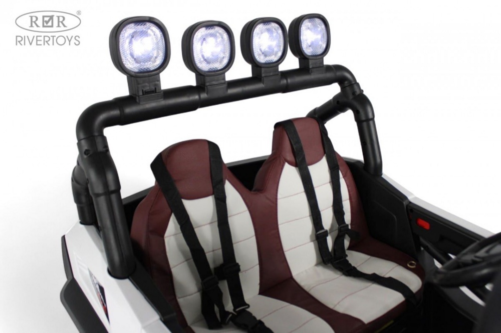 Детский электромобиль RiverToys М999БХ (белый) Mercedes Полноприводный Двухместный - фото3