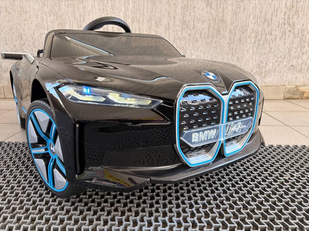 Детский электромобиль Baby Driver E001BB BMW I4 (черный глянец) - фото2