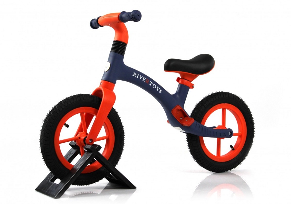 Детский беговел RiverToys HB-001 (синий) 12 дюймов, подсветка колёс