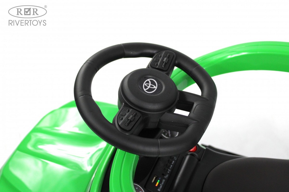 Детский толокар RiverToys Toyota Land Cruiser 300 Z002ZZ-C (зеленый) - фото2