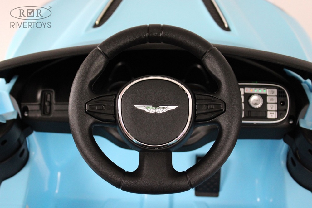 Детский электромобиль RiverToys Aston Martin P888PP (голубой) Лицензия - фото6