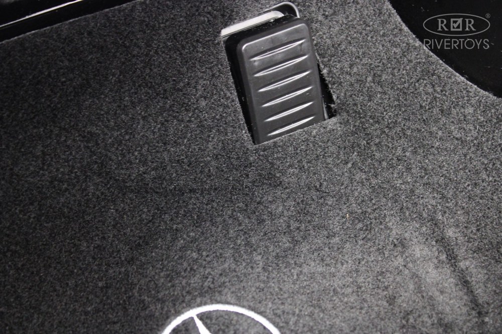 Детский электромобиль RiverToys Mercedes-AMG G63 4WD G333GG (черный) Полноприводный - фото6