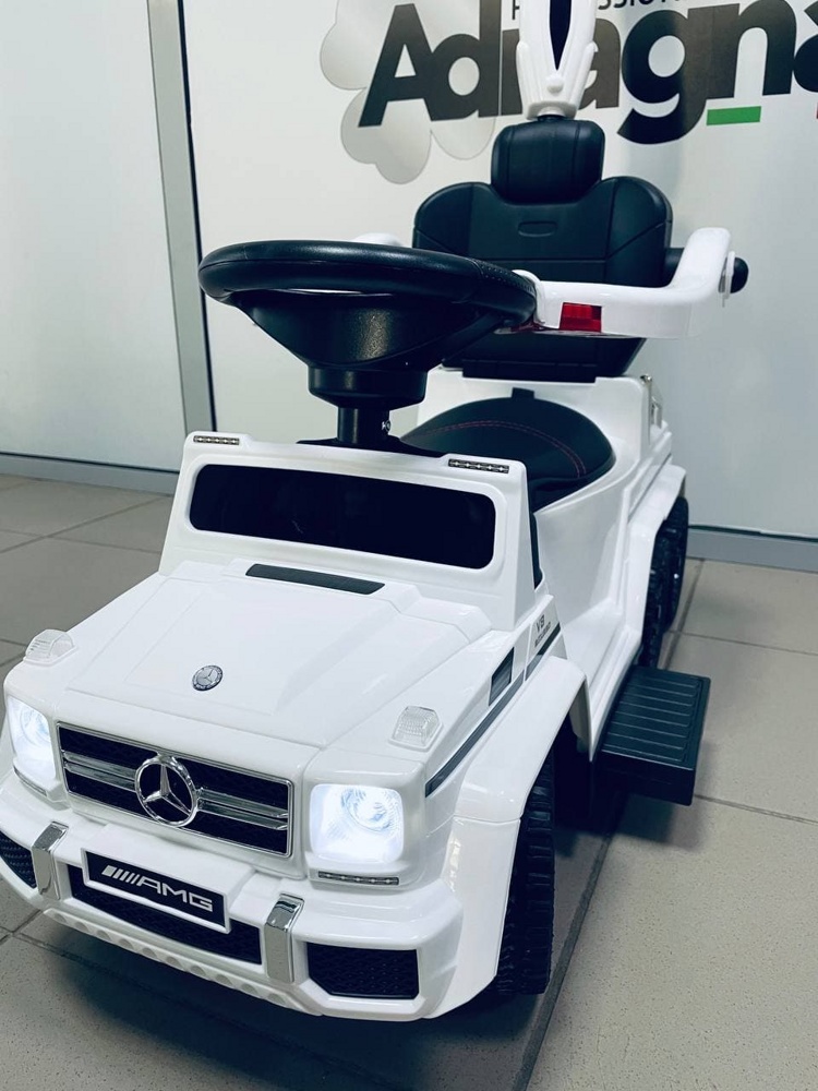 Детская машинка-каталка RiverToys Mercedes-Benz A010AA-H (белый) шестиколесный - фото2