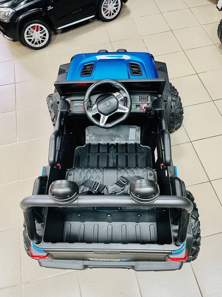 Детский электромобиль RiverToys C555CC 4WD (синий глянец) Лицензия полноприводный двухместный - фото3
