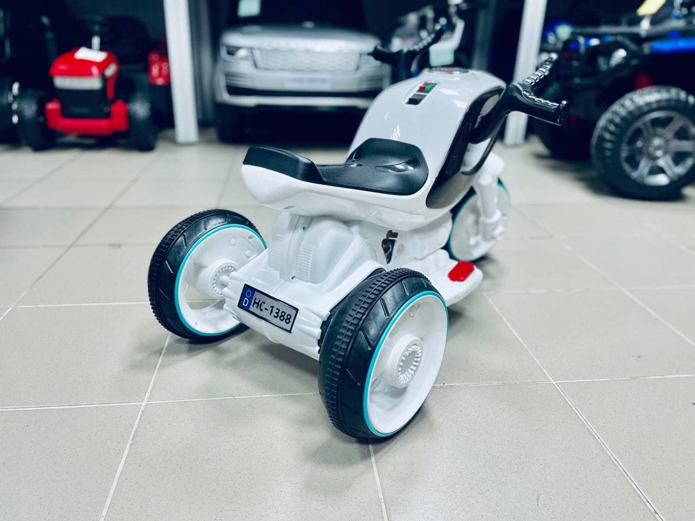 Детский электромобиль, мотоцикл RiverToys HC-1388 (белый) - фото5