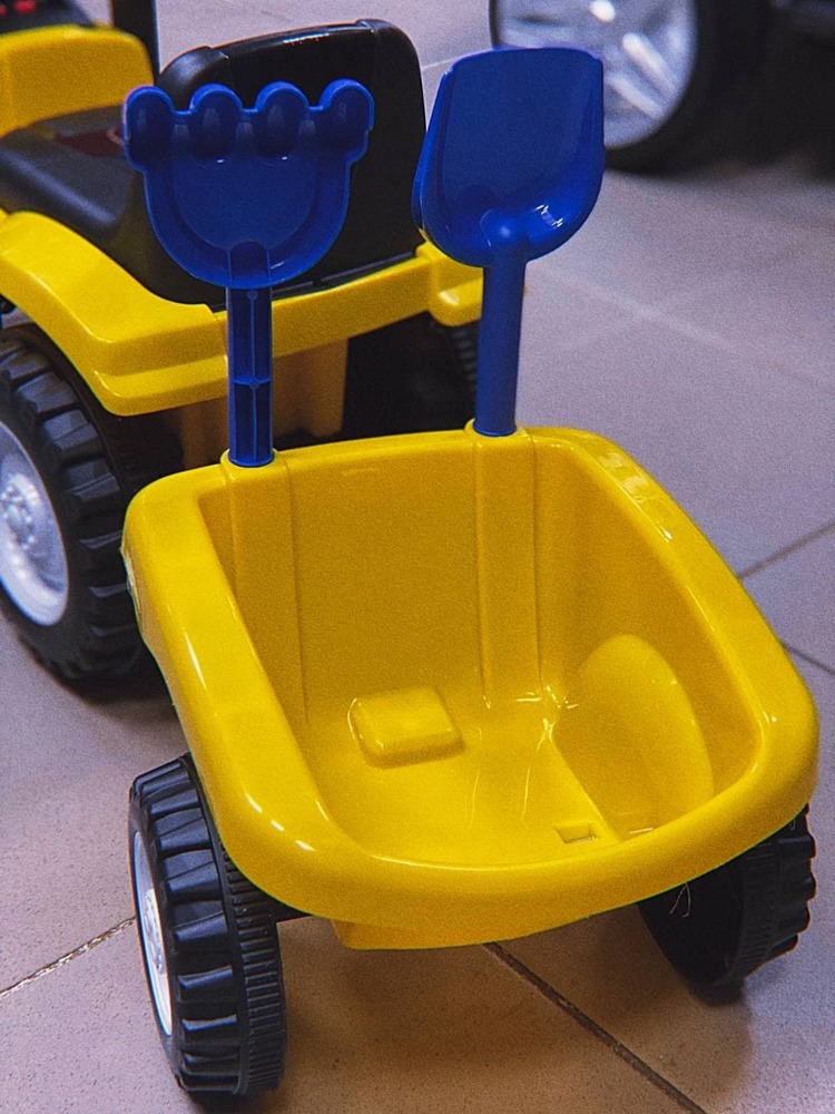 Детская машинка-каталка Baby Care Holland Tractor 658-T (желтый) с прицепом, звуковые и световые эффекты - фото5