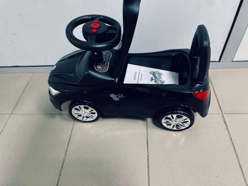 Детская машинка-каталка, толокар RiverToys BMW JY-Z01B (черный) - фото3