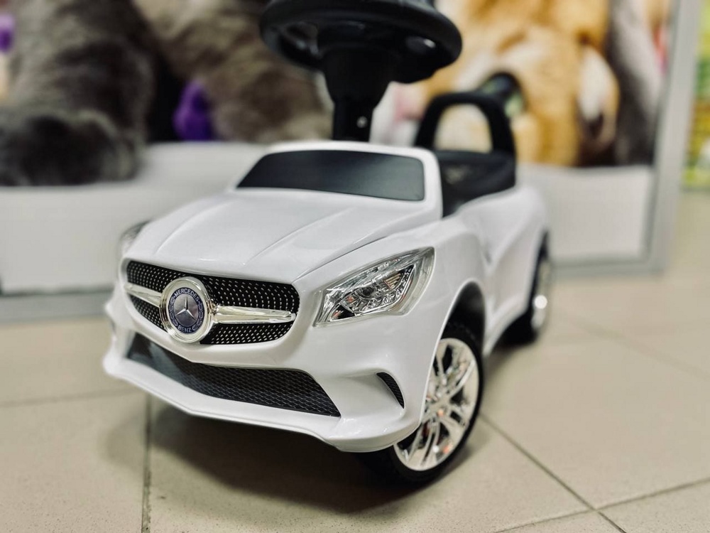 Детская машинка-каталка, толокар RiverToys Mercedes-Benz JY-Z01C (белый/черный) - фото5