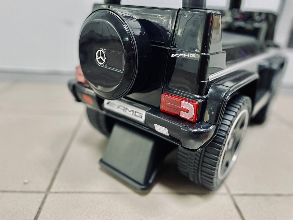 Детская машинка Каталка, толокар RiverToys Mercedes-Benz G63 JQ663 (черный) Лицензия - фото6