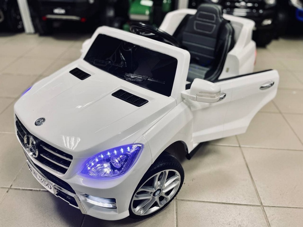 Детский электромобиль RiverToys Mercedes-Benz ML350 (белый) лицензия - фото2