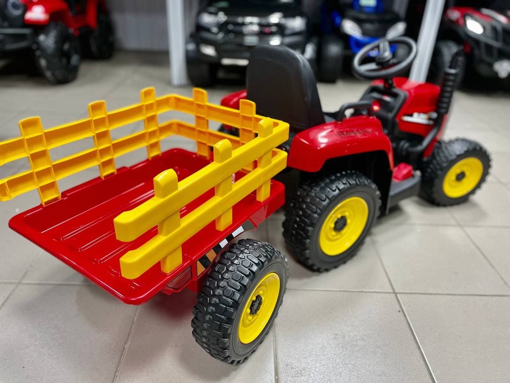 Детский электромобиль RiverToys H444HH (красный) трактор с прицепом и пультом - фото3
