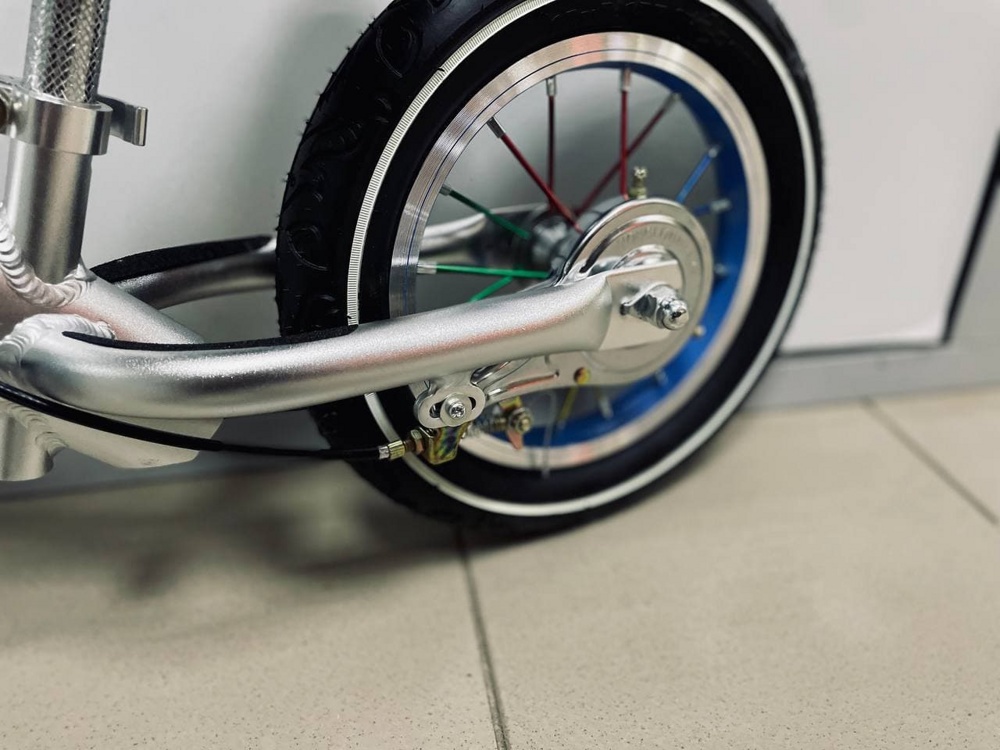 Детский беговел Small Rider Foot Racer AIR 3 (серебристый/синий) с ручным тормозом - фото2