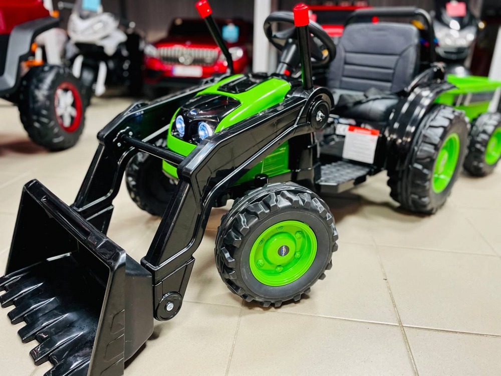 Детский электромобиль, трактор-погрузчик с прицепом RiverToys HL395 (зеленый)