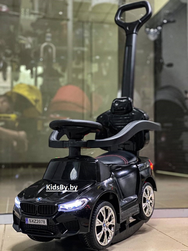 Детская машинка-каталка RiverToys BMW M5 A999MP-H (черный) Лицензия с качалкой
