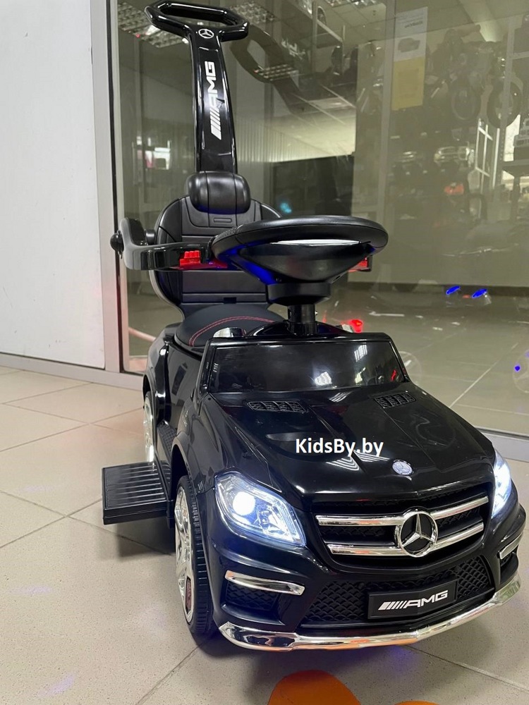 Детская машинка Каталка-качалка, толокар на аккумуляторе RiverToys Mercedes-Benz GL63 A888AA-H (черный) Лицензия - фото2