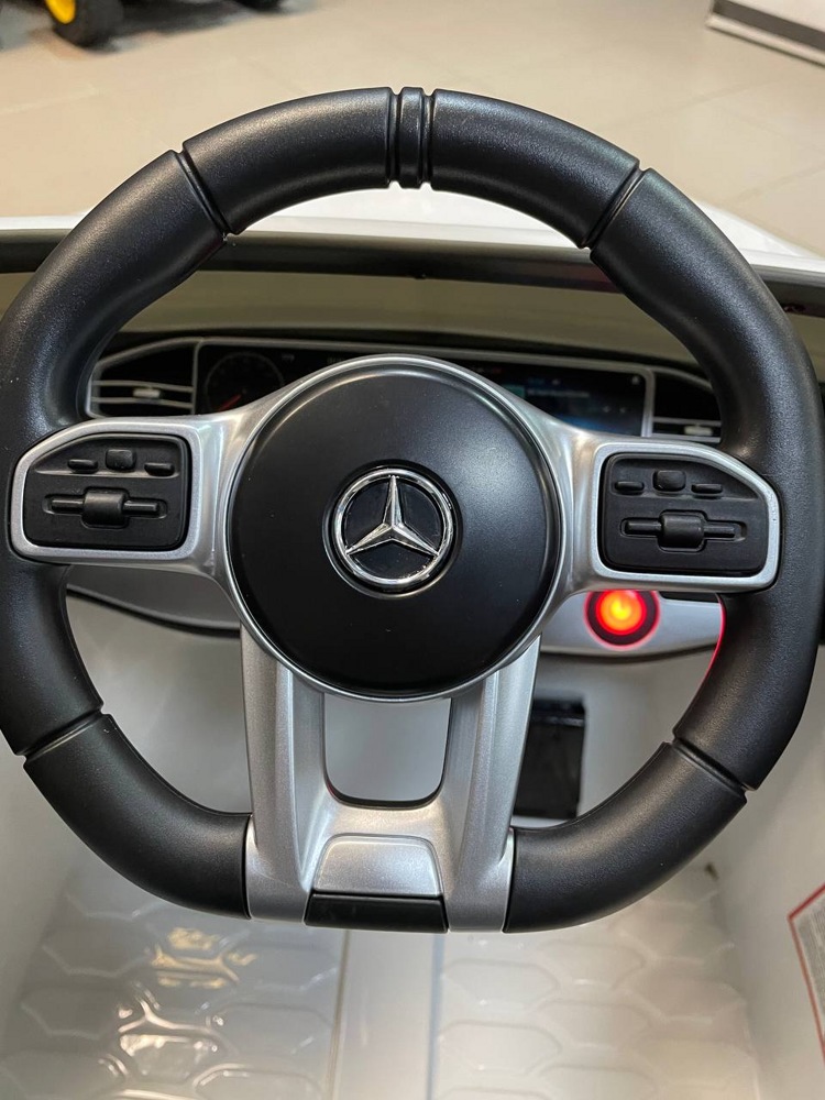 Детский электромобиль RiverToys Mercedes-Benz GLE 53 P333BP (белый) Лицензия - фото6