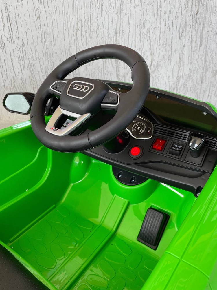 Детский электромобиль RiverToys Audi RS Q8 HL518 (зеленый) Лицензия - фото4