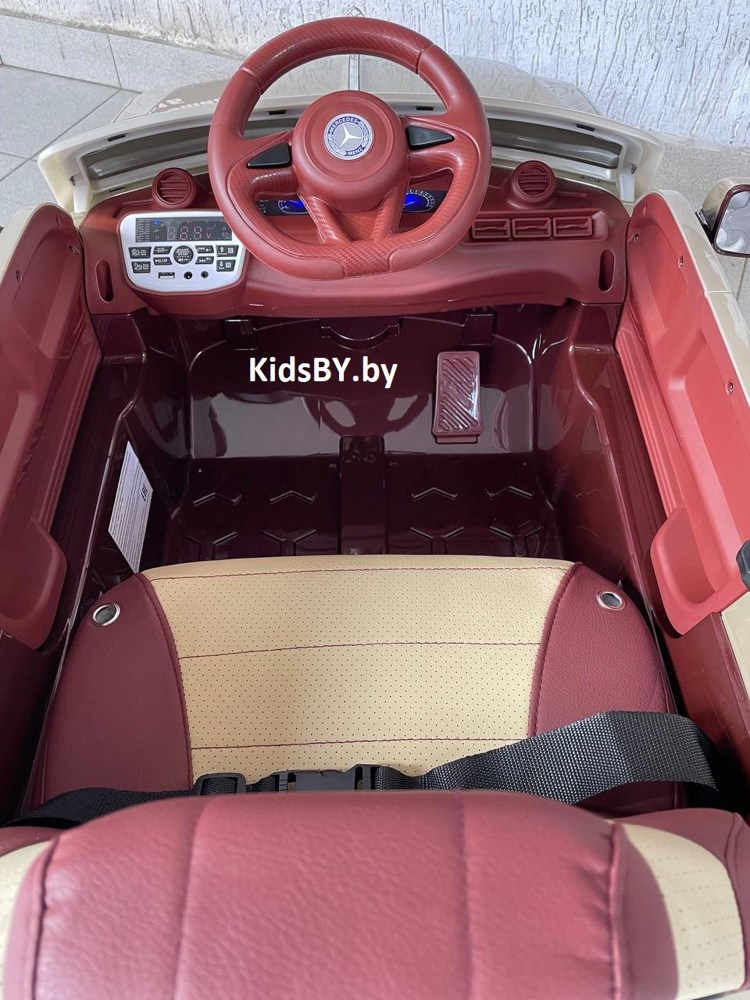 Детский электромобиль RiverToys М001БХ (красно-золотой глянец) Mercedes Полноприводный - фото3