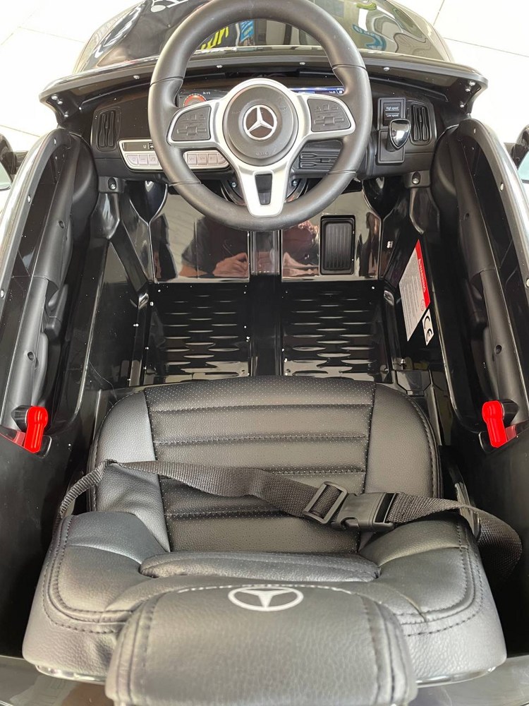 Детский электромобиль RiverToys Mercedes-Benz EQC 400 HL378 (черный) Лицензия - фото5