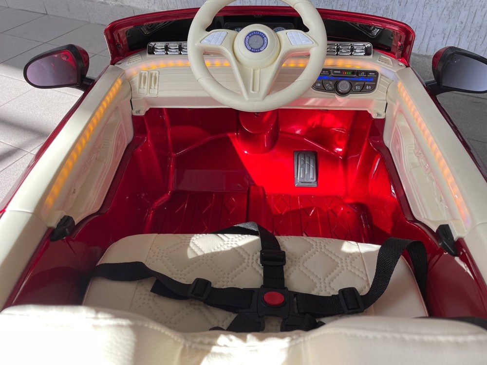 Детский электромобиль RiverToys М333БХ (красный глянец) Mercedes Лицензия Полный привод - фото3