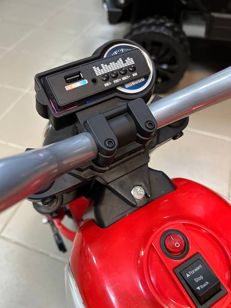Детский электромотоцикл RiverToys Z111ZZ (красный) - фото4