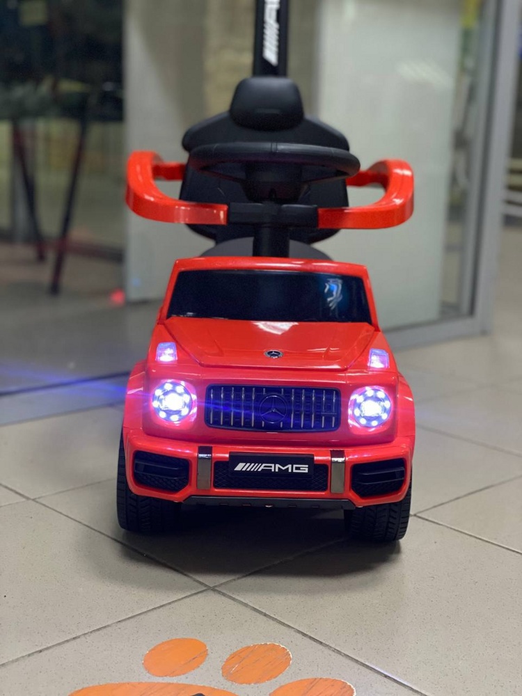 Детский толокар River Toys Mercedes-Benz G63 Z001ZZ-B (красный бриллиант) 2 в 1 трансформируется в качалку, звук и свет от аккумулятора - фото3