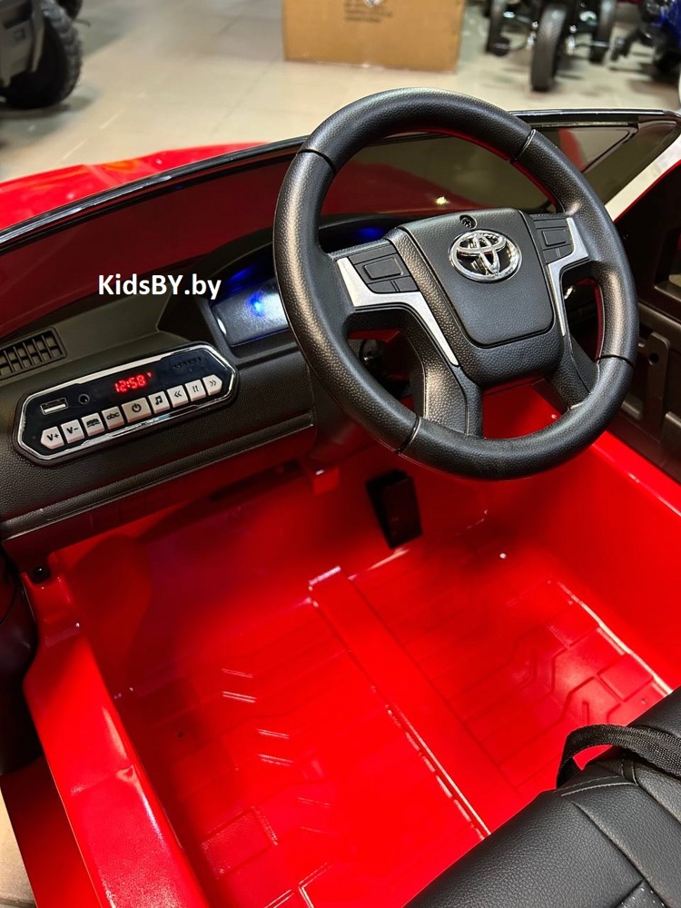 Детский электромобиль RiverToys Toyota Land Cruiser 200 JJ2022 (красный глянец) - фото3