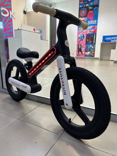 RiverToys беговелы