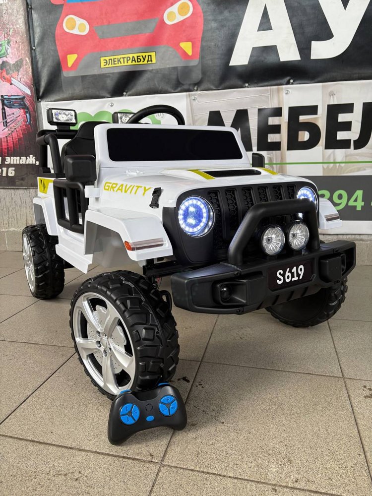 Детский электромобиль Baby Driver T222 4WD (белый) Jeep Усиленный аккумулятор 12V/10Аh Полноприводный