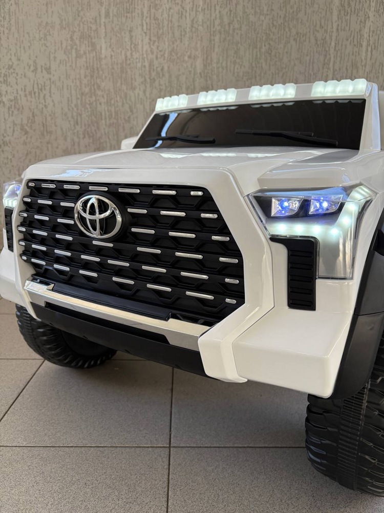 Детский электромобиль Baby Driver C111 (белый) Toyota Tundra Полноприводный - фото2