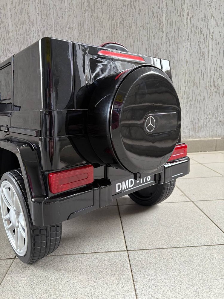 Детский электромобиль Baby Driver 2233 (черный глянец) Mercedes-Benz G-Класс Полноприводный - фото4