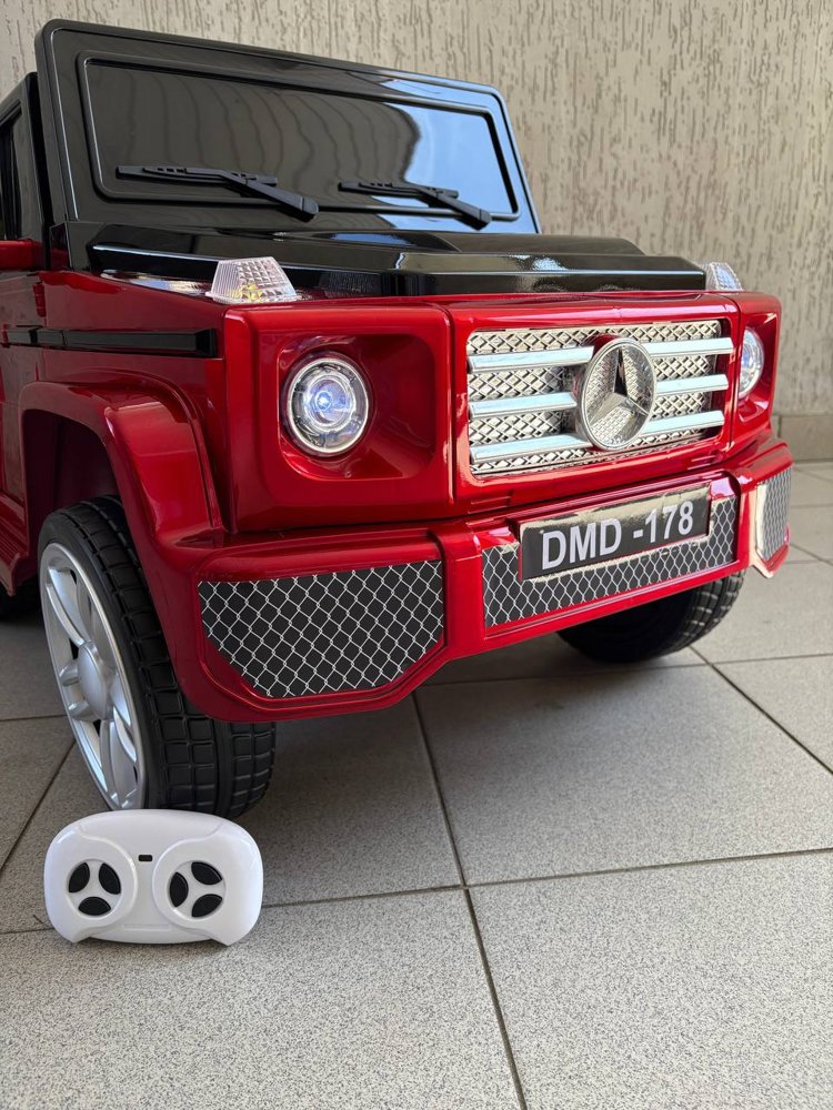 Детский электромобиль Baby Driver 2233 (красный глянец) Mercedes-Benz G-Класс Полноприводный - фото2