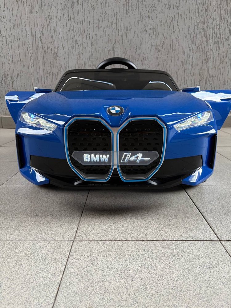 Детский электромобиль Baby Driver E001BB BMW I4 (черный глянец) - фото2
