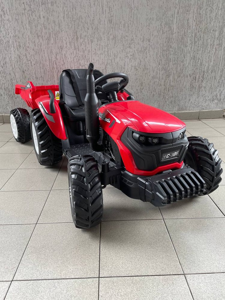 Детский электромобиль Baby Driver R444 (красный) Тракторс John Deere с электрическим прицепом, лопатой, дистанционный пульт - фото6