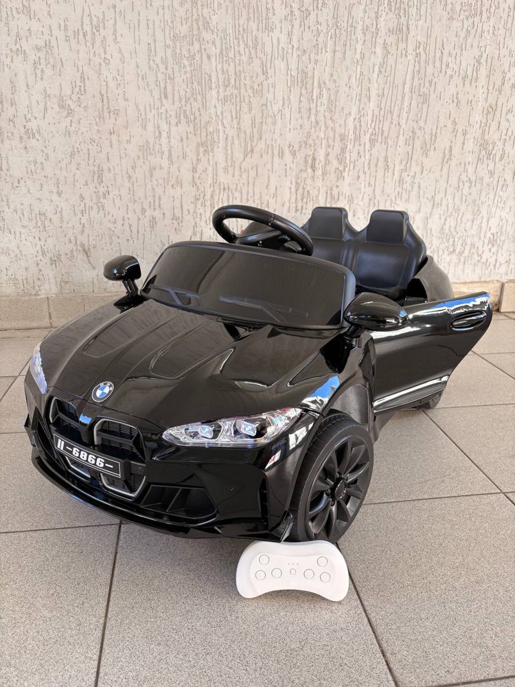 Детский электромобиль Baby Driver BMW M4 E002BB (белый)