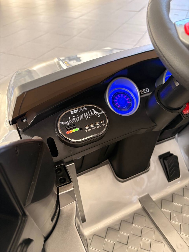 Детский электромобиль Baby Driver M444 (серый глянец) Mercedes GLS Coupe Полноприводный - фото4