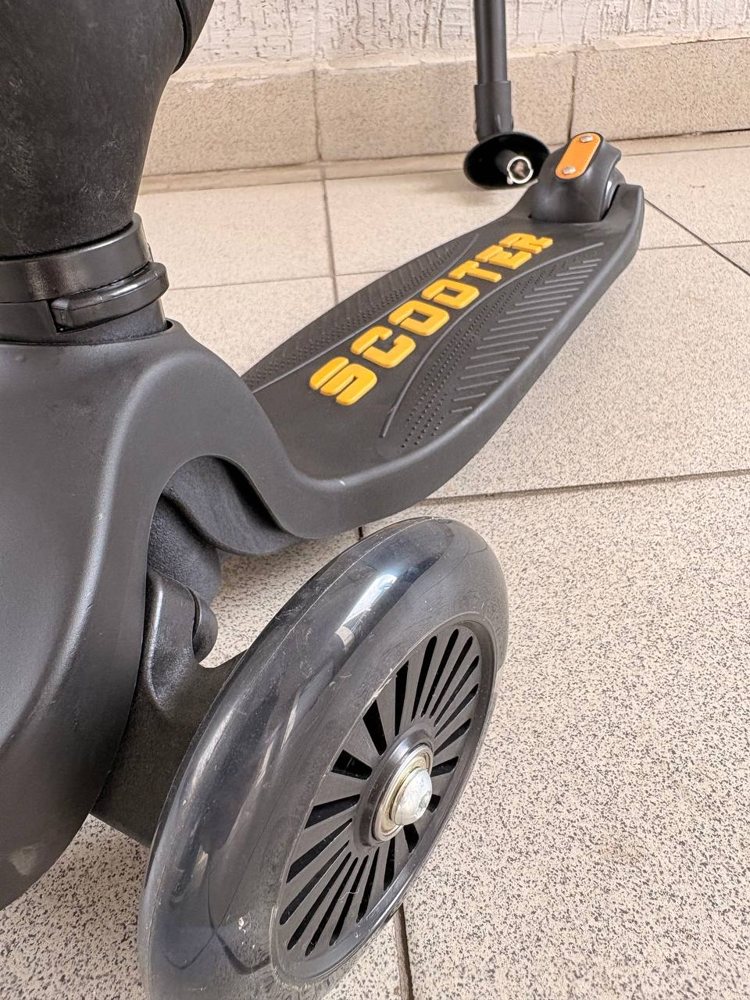 Самокат Slider IT49BL (черный) трансформер трехколесный с ручкой управления - фото3