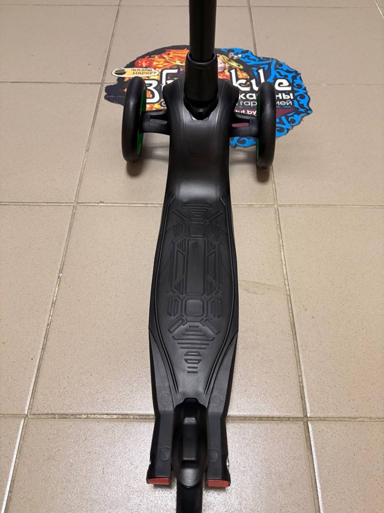 Самокат четырехколесный Slider Sport1LG (зеленый) фонарик в комплекте - фото4