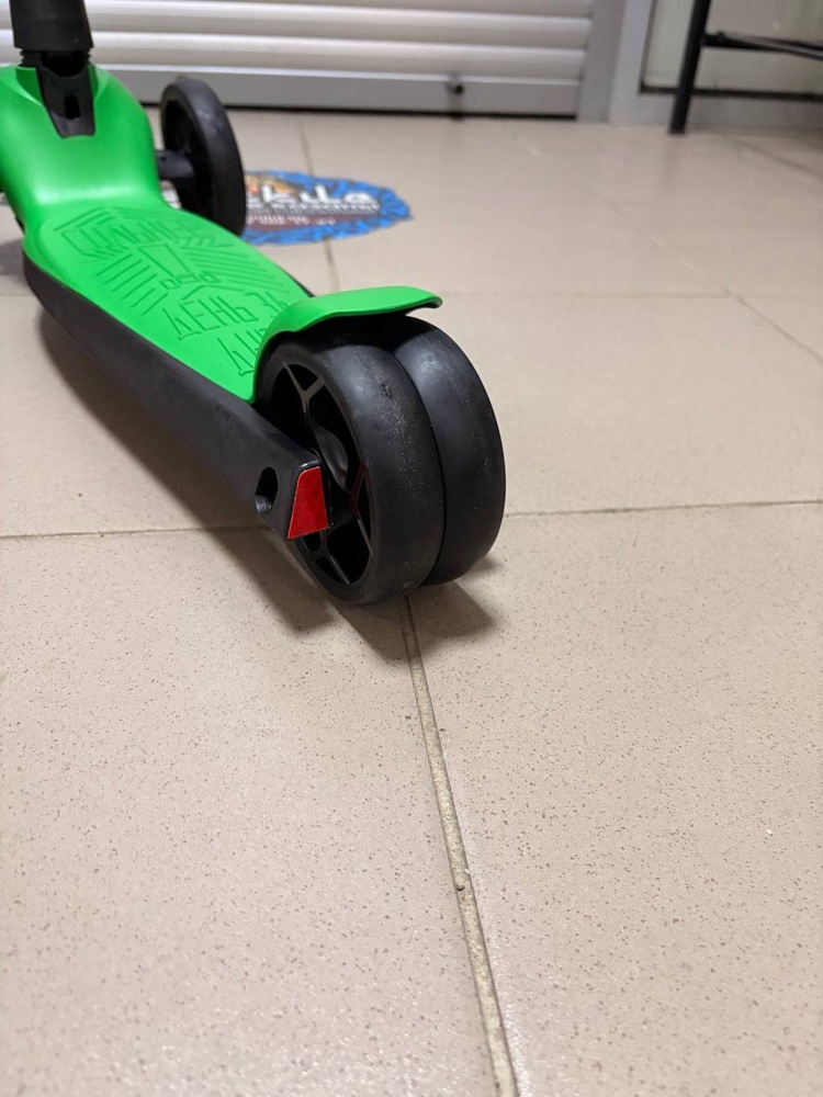 Самокат четырехколесный Slider Boss Original Bo-Ori-025 (Юпитер зеленый) фонарик в комплекте - фото5