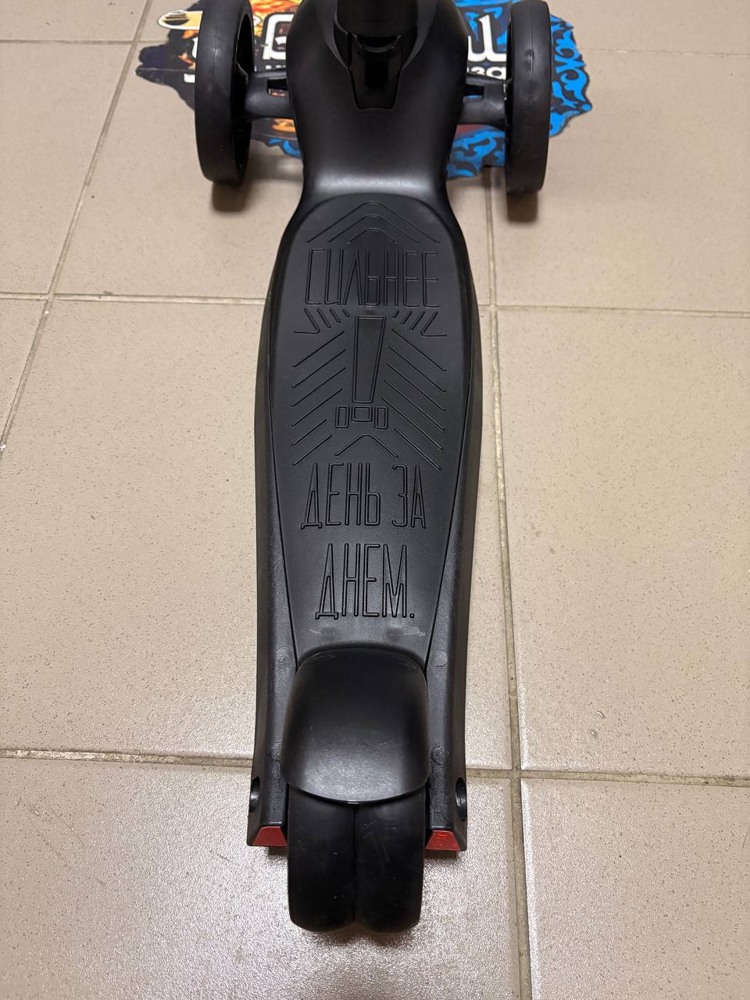 Самокат четырехколесный Slider Boss Original Bo-Ori-019 (Юпитер черный) фонарик в комплекте - фото4