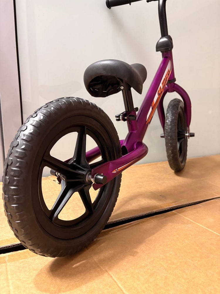 Беговел Slider DJ105V (фиолетовый) порошковая покраска, пластиковые колеса 12, стальная рама фото-5 Беговел Slider DJ105V (фиолетовый) порошковая покраска, пластиковые колеса 12, стальная рама фото-5