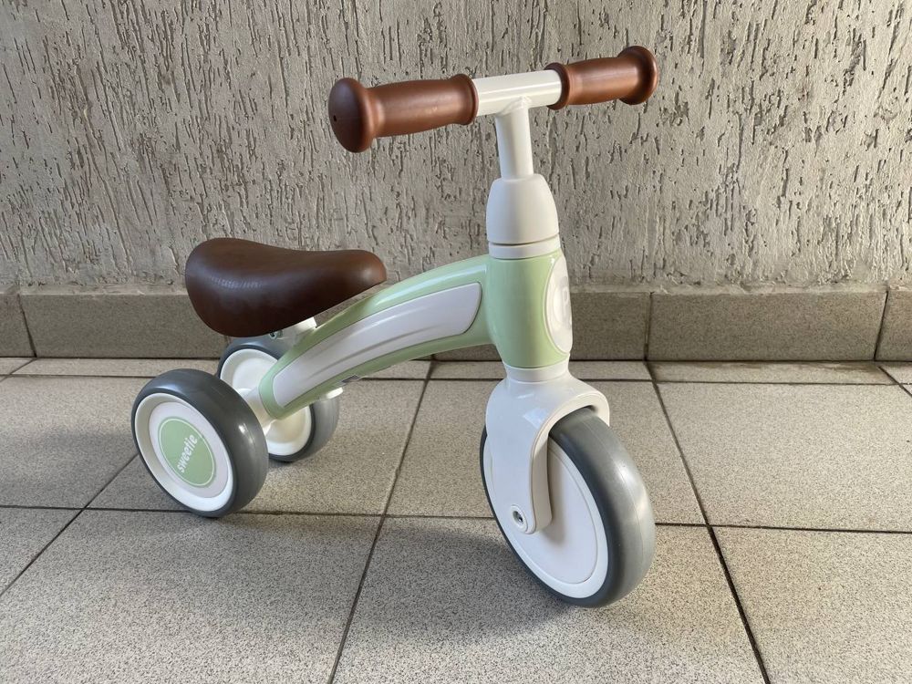 Беговел QPlay Sweetie1BJ (бежевый) фото-5 Беговел QPlay Sweetie1BJ (бежевый) фото-5