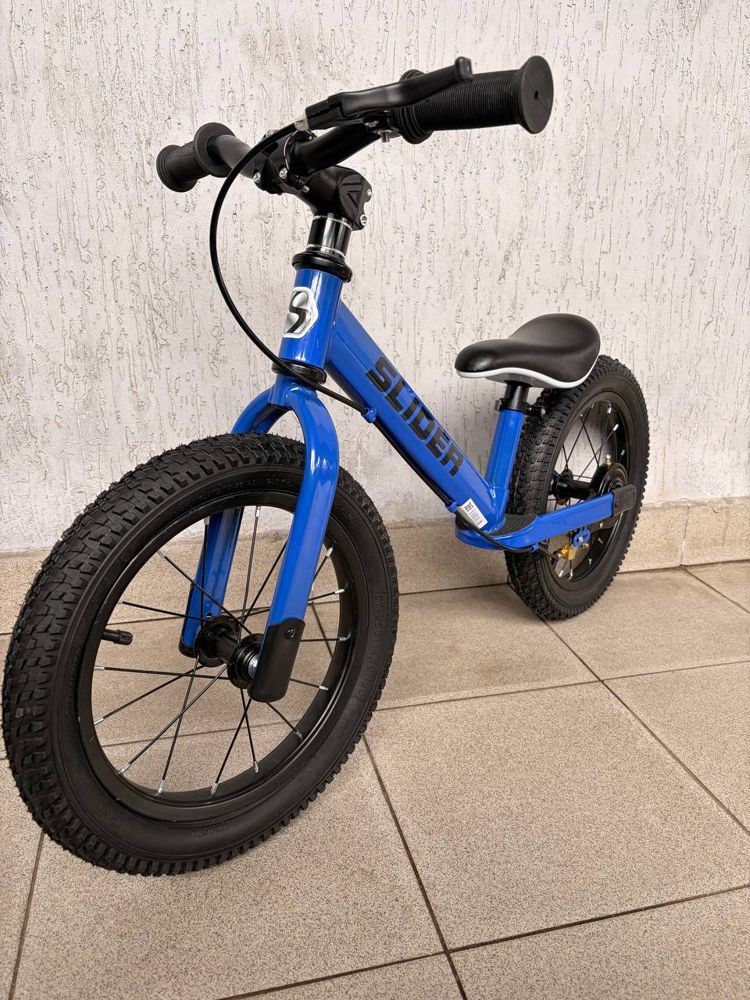 Беговел Slider FMA18B (синий) надувные колеса диаметром 14 дюймов - фото1 Беговел Slider FMA18B (синий) надувные колеса диаметром 14 дюймов - фото1