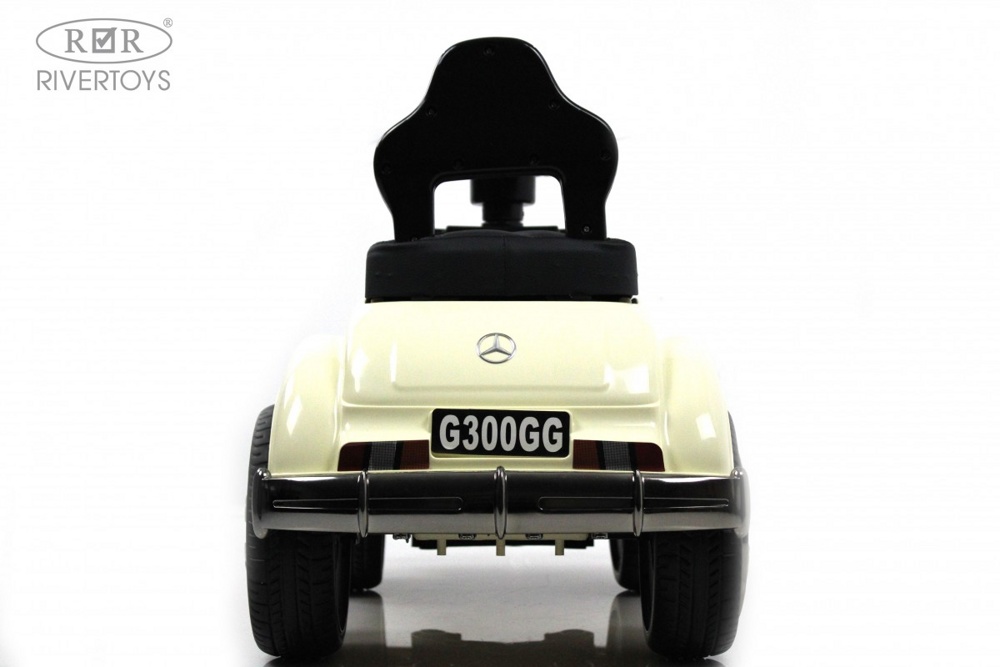Детский толокар RiverToys Mercedes-AMG 300S G300GG (белый) - фото6